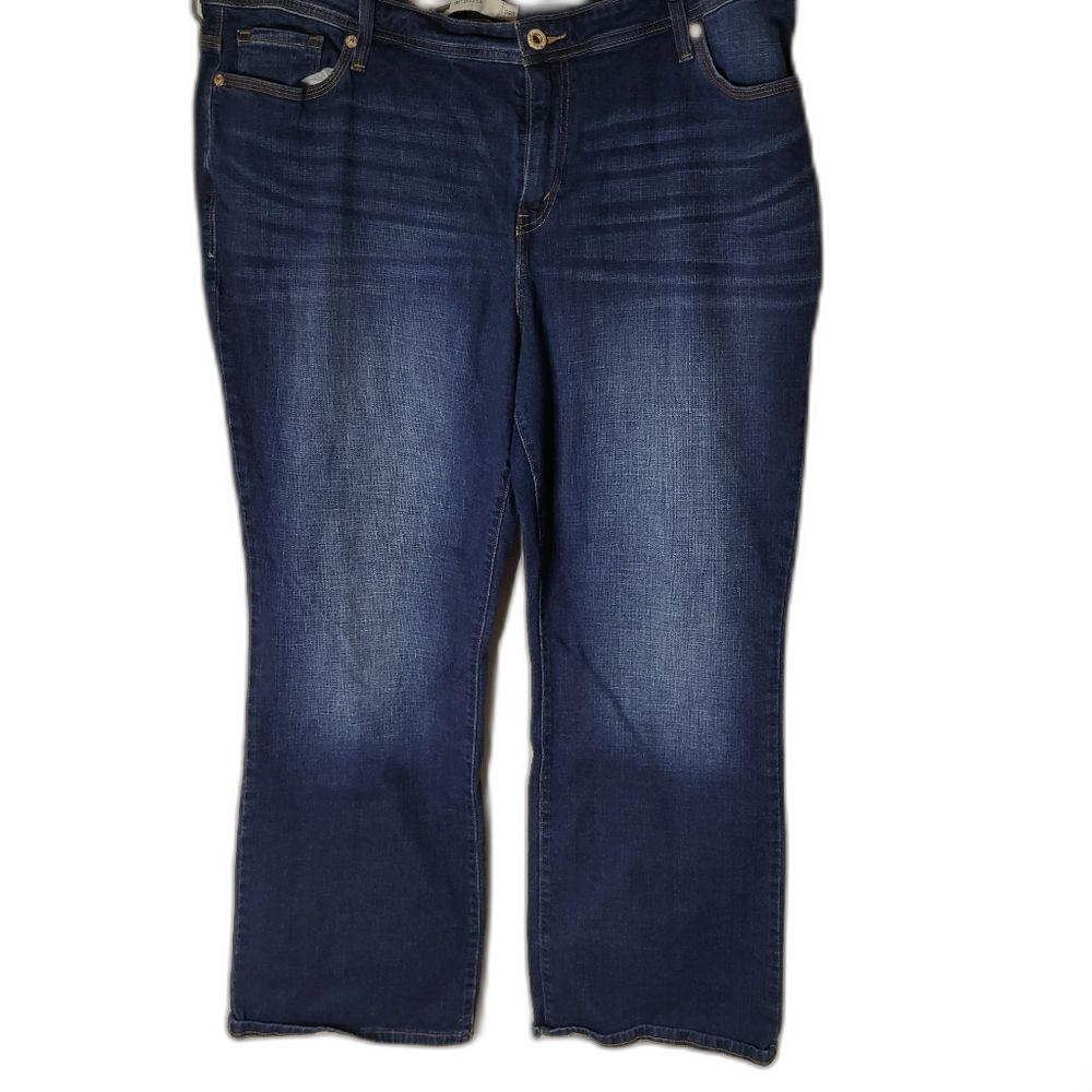 Levi's Bootcut Dark Blue Ladie's Jeans 24W